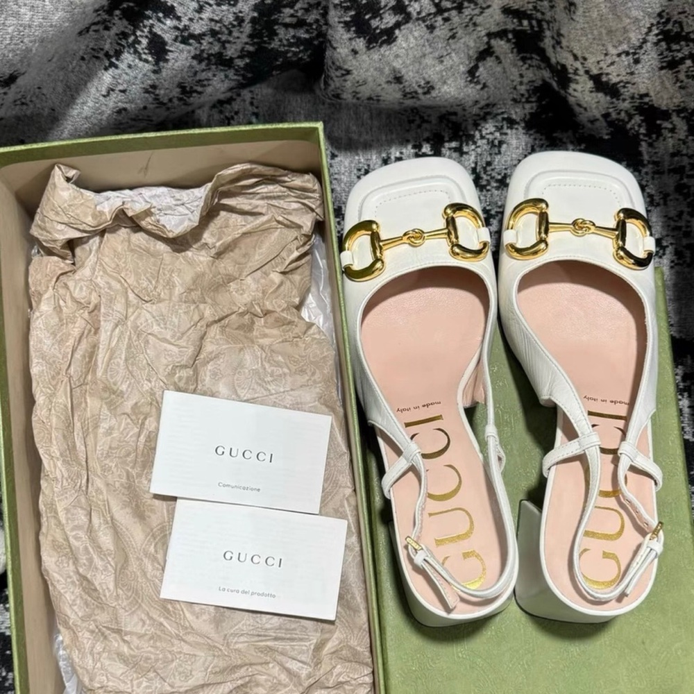 Gucci White Heels with Gold Buckles